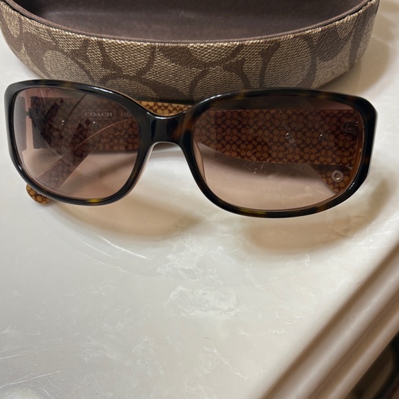Coach Women's Brown Tortoise Sunglasses - Picture 1 of 5